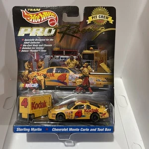1/64 Hot Wheels Pro Racing Sterling Marlin 1998 Pit Crew Chevy y caja de herramientas Kodak - Imagen 1 de 4