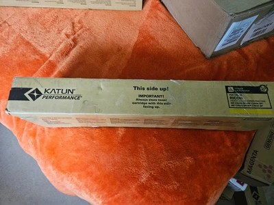 Compatible Ricoh MP C3503 Yellow Toner 841818 MP C3003 3503 Vat Inc - Image 1 of 4