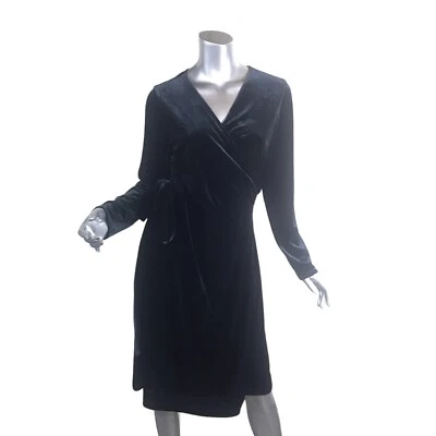 Vestido envolvente de fiesta hasta la rodilla de terciopelo negro profundo medio para mujer Alfani bolsillos Foto 1 de 4