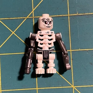 LEGO® Robo Skeleton - The Lego Movie - 70817 70814 70807 (tlm048) Minifigure - Picture 1 of 3