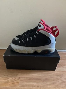 Air Jordan 9 Retro Johnny Kilroy Size 7Y - Picture 1 of 6
