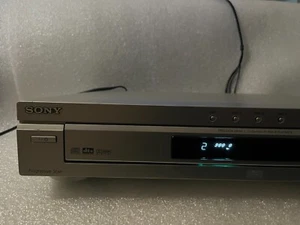 Sony DVP-NC675P Lettore CD/DVD 5 dischi changer senza telecomando o cavi (SOLO PARTI) - Foto 1 di 4
