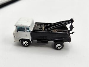 1970’s Yat Ming Wrecker Tow Truck White & Black Die-Cast - Hong Kong Toy