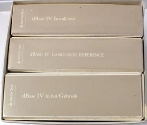 RAREZA - Ashton-Tate dBASE IV 1.01 - DOS - Holandés - 51/4′′ - Imagen 1 de 5