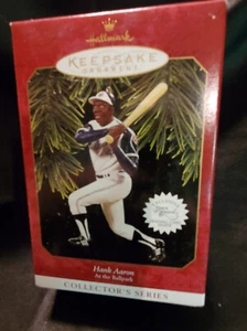 HANK AARON - ATLANTA BRAVES HOF - 1997 Béisbol Sello Ornamento MLB - NUEVO - Imagen 1 de 1