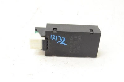 Condensador de ajuste de radio Toyota Fj Cruiser MT 2007-2014 4x4 86516-28030 Foto 1 de 4