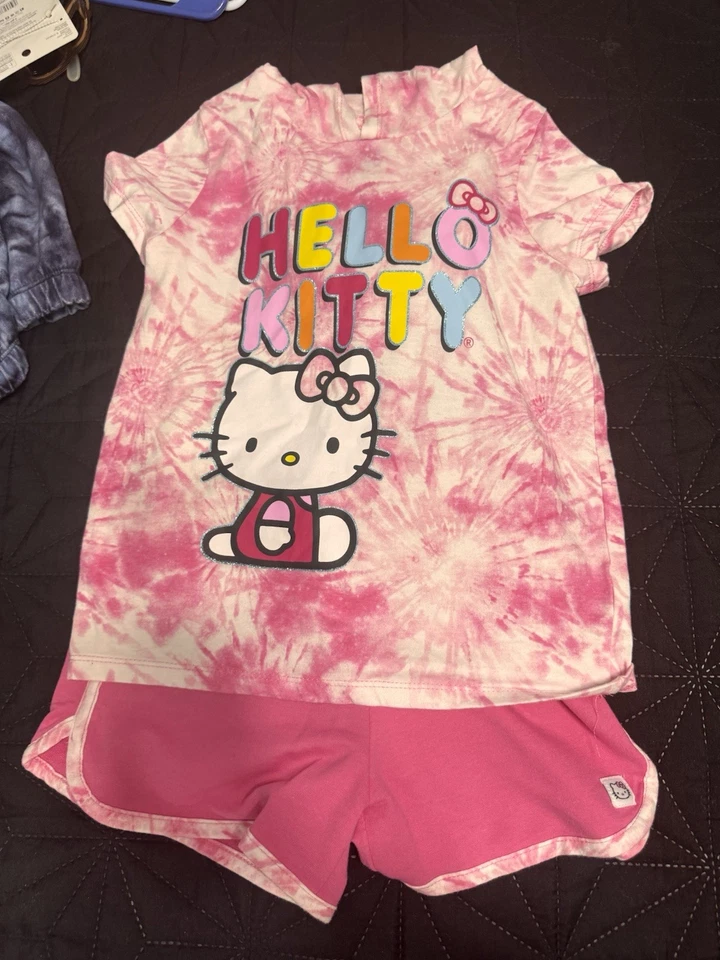 Ajuste para saída Hello Kitty 10/12 - Imagem 1 de 1