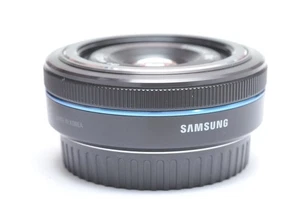 Samsung NX Objektiv 30 mm f/2,0 - Bild 1 von 4
