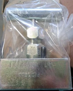 TRUST MANS FLOW CONTROL FF500CS-99 1/2" NEEDLE VALVE - Picture 1 of 3