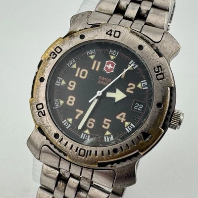 De Colección Reloj de Cuarzo Ejército Suizo Hombre 50m Plateado Bisel Giratorio Analógico Nueva Batería 7.5" Foto 1 de 4
