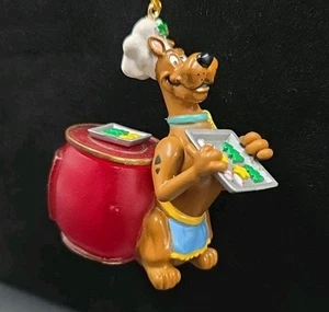 Vintage Scooby Doo Baker Chef Cookies Christmas Ornament 2001 Hanna Barbera - Picture 1 of 6