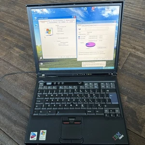 IBM Thinkpad T42 Laptop RADEON 7500 Pentium M 1.7GHz 512 RAM 40gb HDD Windows XP - Picture 1 of 11