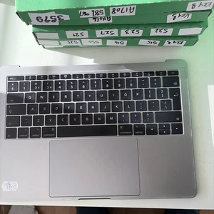 MacBook Pro A1708 UK Keyboard Palmrest Top Case Silver  Battery 100% 2 Cycle3580 - Picture 1 of 3