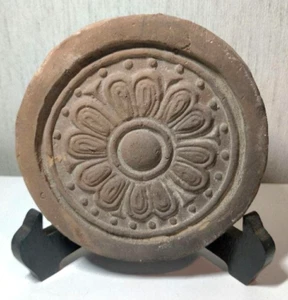 KAWARA Round Roof Tile With Floral Pattern Crest Japanese Antique With Stand FS - Picture 1 of 5