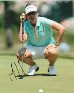 KARRIE WEBB SIGNED LPGA GOLF 8x10 PHOTO! Autograph PROOF - Foto 1 di 2