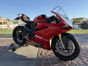 2016 Ducati 1199 Panigale R - Picture 1 of 40