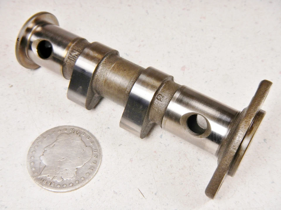 89 YAMAHA XT350 VÁLVULA DE ADMISSÃO EIXO DE COMANDO  - Imagem 1 de 4