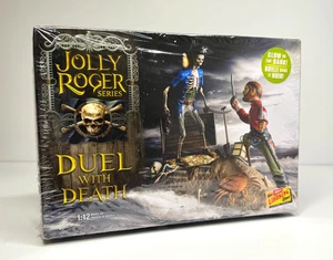 Lindberg Jolly Roger Series: Duel With Death 1:12 Glow In Dark Model Kit DV-622 - Picture 1 of 5