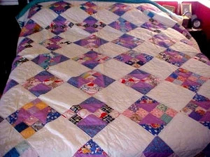 VTG Scrappy HOUR GLASS Quilt aka Railroad Crossing, World's Fair - Picture 1 of 6