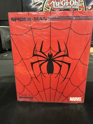 Boneco de ação Mezco One: 12 coletivo Spider-Man Marvel - Imagem 1 de 4