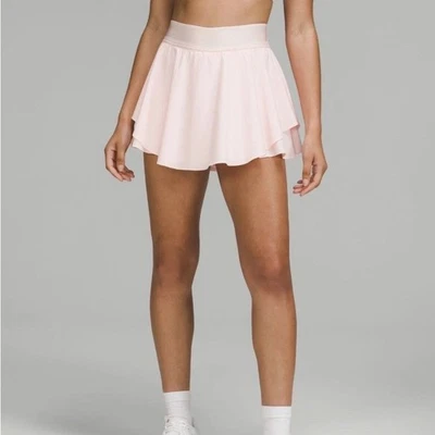 Saia de tênis Lululemon Court Rival cintura alta morango milkshake tamanho 12 balé - Imagem 1 de 4