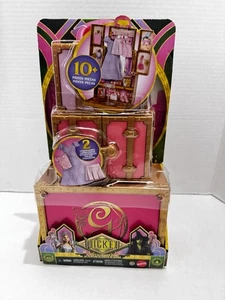NEU IN DER HAND Glinda’s Glamorous Closet Wicked For Good Clothing Spielset Outfits + - Bild 1 von 2