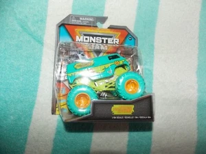 2022 Spin Master ,Monster Jams,Scooby Do ,The Mystery-Machine + HW ,WB 100th 5/5 - Picture 1 of 7