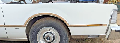 1974 1975 1976 LINCOLN CONTINENTAL MARK IV RIGHT BARE SHEET METAL FENDER OEM - Image 1 of 4