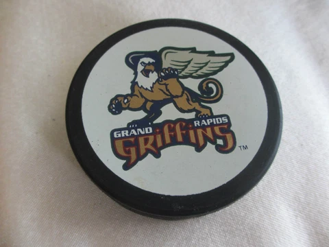 VINTAGE 1990's GRAND RAPIDS GRIFFINS IHL HOCKEY OFFICIAL PUCK Cover