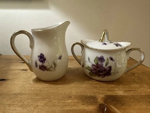 Royal Sealy Sugar Bowl And Creamer Set Floral Porcelain Gold Trim Japan - Picture 1 of 11