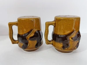 Vintage  Sniffing Dog Salt & Pepper Shakers Set  Japan “ Hi Stranger “ - Picture 1 of 8