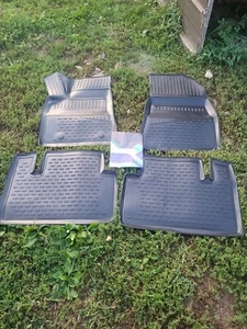 All Weather Rugged TPE Floor Mats Fits 2017-2023 Tesla Model 3 R5 Automotive 4pc - Foto 1 di 7