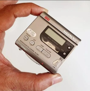 SONY M-950 Micro Cassette Recorder Dictaphone World smallest Auto.R Collectable - Picture 1 of 10