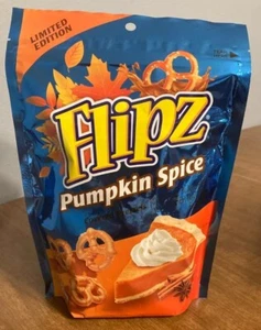 Flipz Pumpkin Spice Limited Edition Brezel Pumpkin Spice mit Schokoladenüberzug - Bild 1 von 3