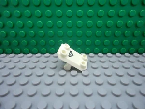 Lego mini figure 1 White Shield with 4 studs and Sticker - Picture 1 of 1