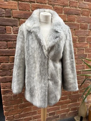 Vintage 80s Grey White Faux Fur Coat 12 - Image 1 of 4