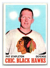 1970-71 O-PEE-CHEE PAT STAPLETON VINTAGE NHL HOCKEY CARD # 17 Chicago Blackhawks