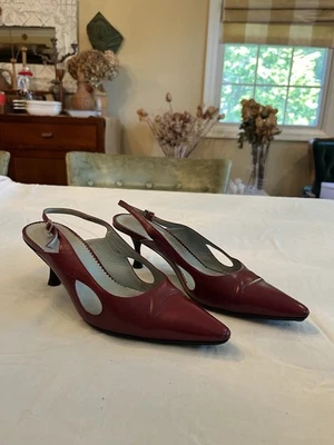 Sigerson Morrison Women's Red Leather Pointed Toe Slingback Heels, Size 8 - Image 1 of 4