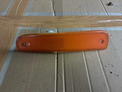 Riflettore anteriore fuoristrada Jeep Cherokee XJ 1997 - 2001 - Immagine 1 di 2