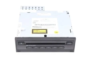 CD Wechsler Player CD Changer 6 Fach Audi A4 8K A5 8T 4E0910110L - Bild 1 von 3
