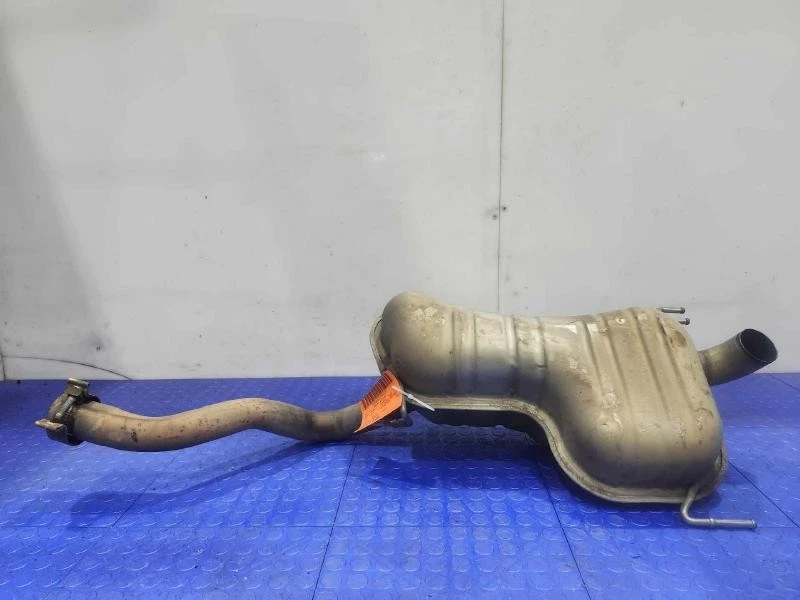 Silenciador de escape trasero 15-22 Ram ProMaster City 2,4 L genuino OEM 68363997AA Foto 1 de 4