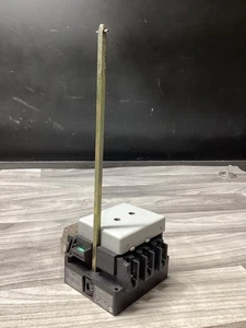 ALLEN BRADLEY 194R-NN030P3 SER.B #103B108PR2 - Picture 1 of 4