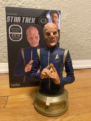 Star Trek Discovery firmado por Doug Jones Gentle Giant 2018 Saru Conv. EXCLUSIVO Foto 1 de 4