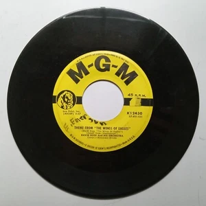 45 RPM Record   DAVID ROSE Theme from THE WINGS OF EAGLES    VG+ - Imagen 1 de 3