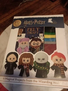 Harry Potter Felt Crafting Kit Fun For All Ages Childrens Project STEM - Picture 1 of 2
