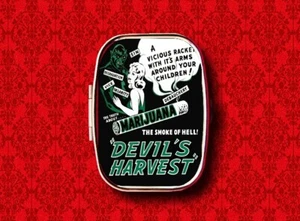 DEVIL'S HARVEST PIN UP GIRL MARIJUANA VINTAGE STASH METAL PILL MINT BOX CASE - Picture 1 of 2