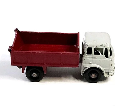 Lesney Matchbox #3 Bedford 7 1/2 Ton Tipper Regular Wheel   1961 - Image 1 of 4