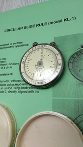 Rechenschieber KL - 1 englischer manueller Rundaufstellungsrechner logarithmisches Lineal UdSSR - Bild 1 von 10
