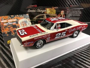 Cargador de ranura Pioneer P176 Dodge Charger Cargador de Santa edición de Navidad - Imagen 1 de 4