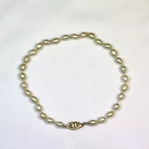 Designer hellgrün geknotetes Perlenarmband - Bild 1 von 3